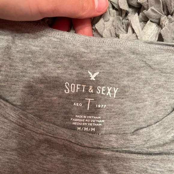 American Eagle soft and sexy tee - Picture 3 of 3